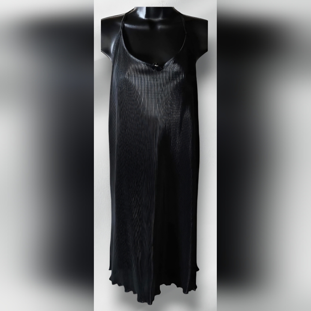 "CINEMA ETOILE" Vintage Night Gown *Volup* - Picture 2 of 3